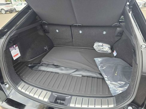 New 2026 Lexus RZ 350e 2WD image 18