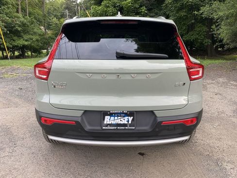 Used 2023 Volvo XC40 B5 Plus w/ Driver Assist Package AWD/4WD image 26