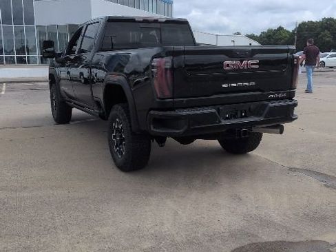 New 2026 GMC Sierra 2500 AT4X AWD/4WD image 5