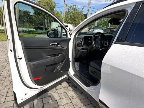 Used 2023 Kia Sportage SX FWD image 22