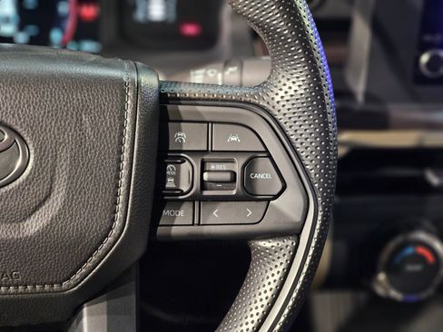 Used 2025 Toyota Tacoma SR5 image 28