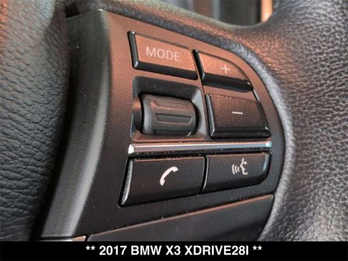 Used 2017 BMW X3 xDrive28i image 9