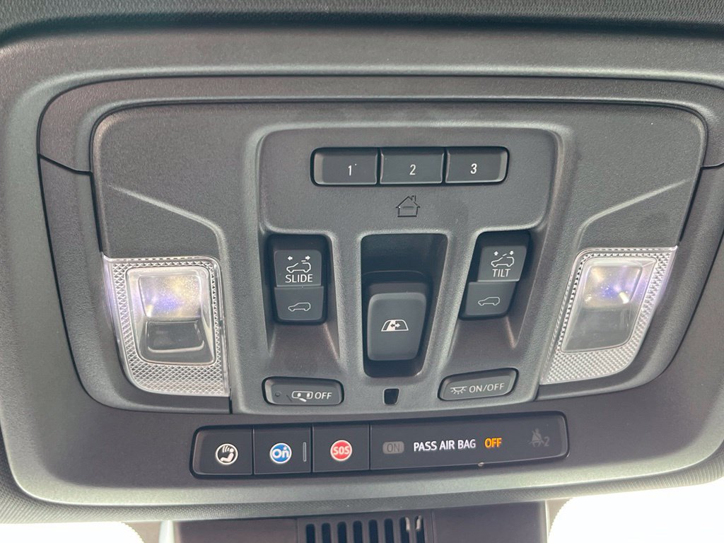 Used 2024 GMC Sierra 1500 AT4 w/ Technology Package AWD/4WD image 24