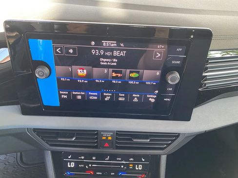 New 2026 Volkswagen Jetta SE FWD image 15