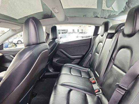 Used 2020 Tesla Model 3 Performance image 25