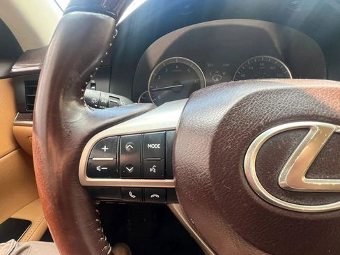 Used 2016 Lexus ES 350 FWD image 18