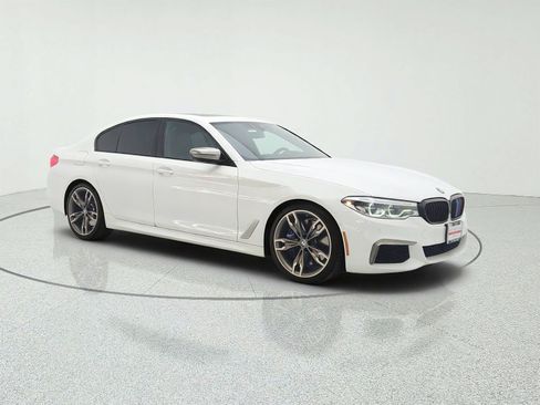 Used 2019 BMW M550i xDrive w/ Premium Package 2 AWD/4WD image 3