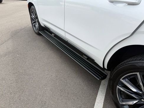 Used 2023 Cadillac Escalade Sport w/ Touring Package image 12