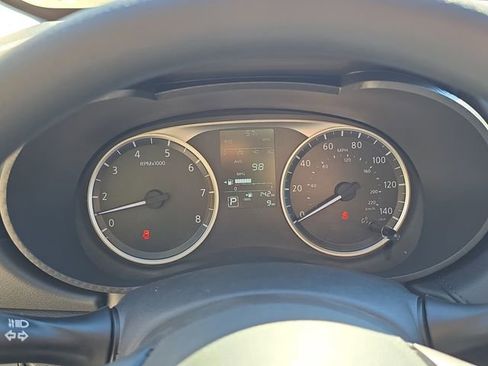 New 2025 Nissan Versa S w/ Trunk Package FWD image 29