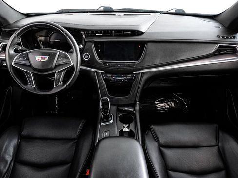 Used 2017 Cadillac XT5 Premium Luxury w/ Driver Assist Package image 13