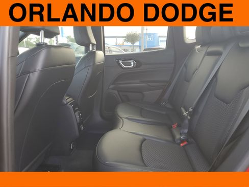 New 2026 Jeep Compass Latitude image 10
