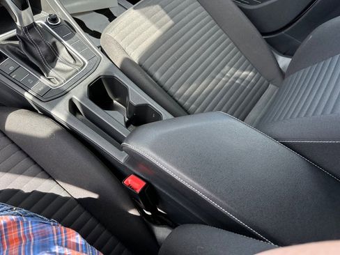 Used 2024 Volkswagen Jetta S image 29