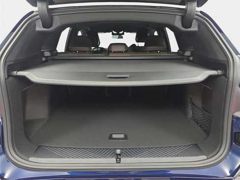 New 2026 BMW X3 xDrive30 w/ Premium Package image 12