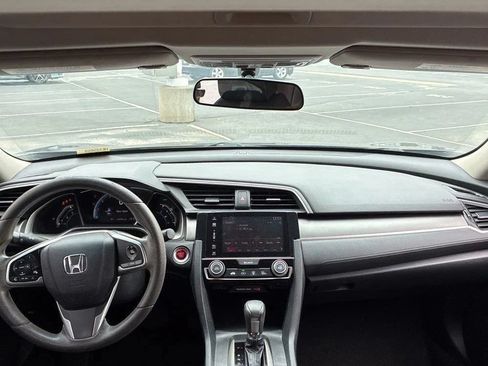 Used 2017 Honda Civic EX image 26
