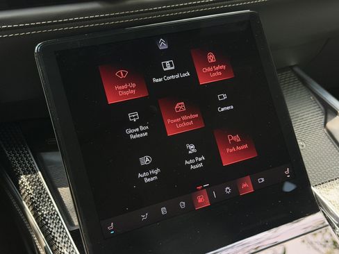 Used 2026 Cadillac Escalade V AWD/4WD image 26