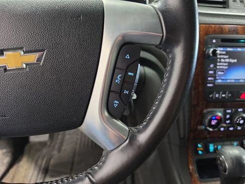 Used 2014 Chevrolet Traverse LT AWD/4WD image 12