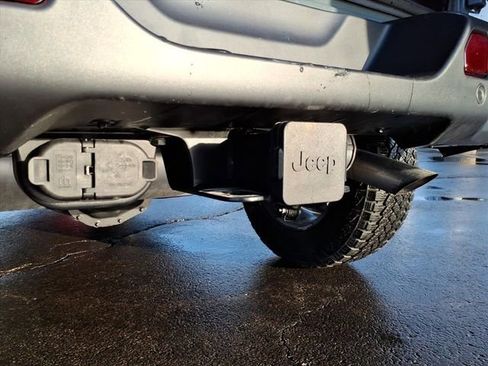 Used 2024 Jeep Wrangler Sahara w/ Technology Group image 22