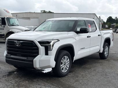 New 2026 Toyota Tundra SR5