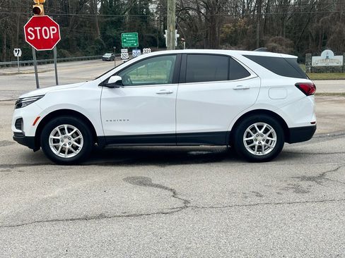 Used 2024 Chevrolet Equinox LT image 4