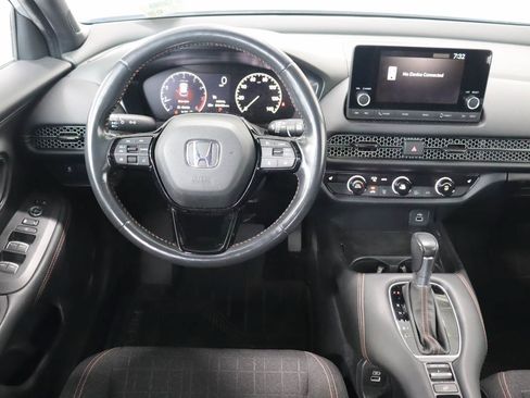 Used 2023 Honda HR-V Sport image 14