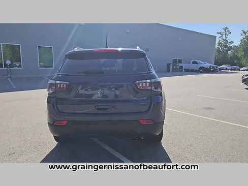 Used 2021 Jeep Compass Latitude w/ Driver Assistance Group FWD image 30