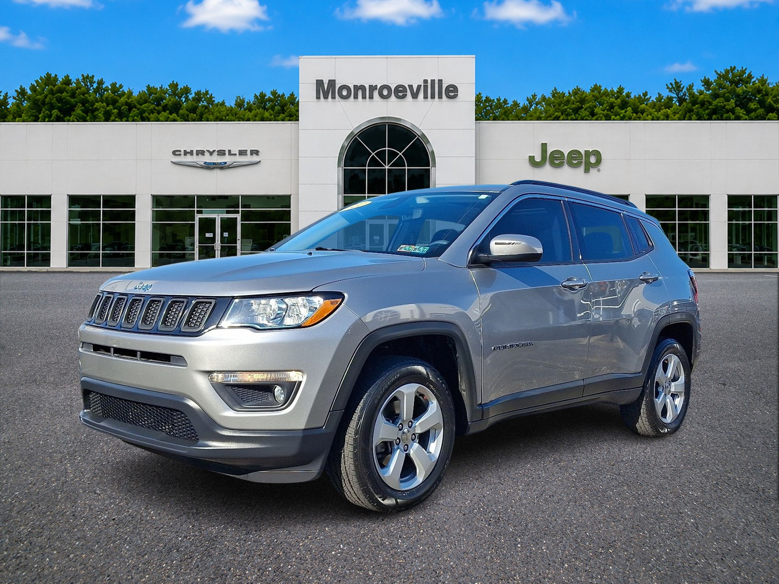 Certified 2021 Jeep Compass Latitude w/ Sun and Sound Group AWD/4WD image 1