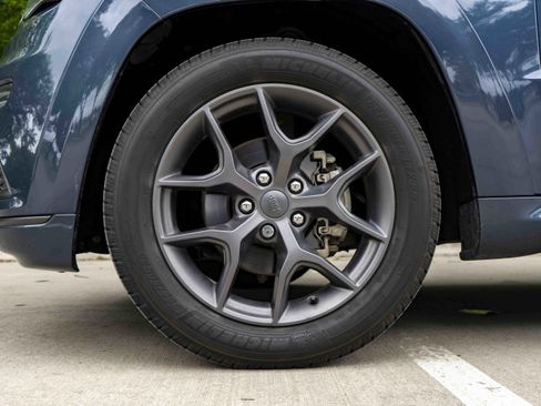 Used 2020 Jeep Grand Cherokee Limited X image 14