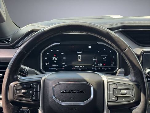 Used 2023 GMC Sierra 1500 Denali AWD/4WD image 16