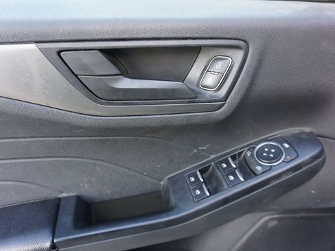 Used 2023 Ford Escape Active w/ Cold Weather Package FWD image 4
