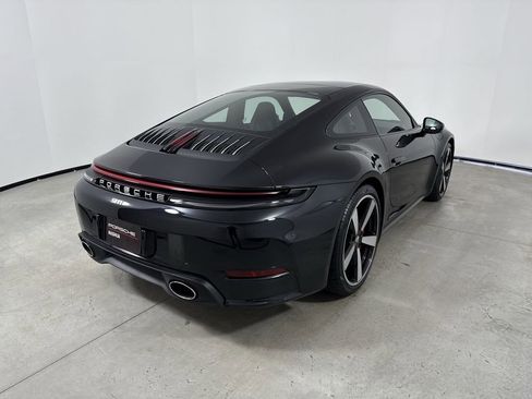 New 2026 Porsche 911 Carrera 4S image 7