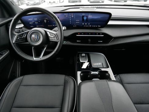 Used 2025 Buick Enclave Preferred image 14