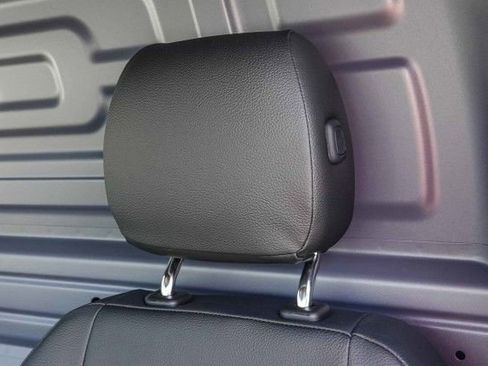 New 2025 Mercedes-Benz Sprinter 2500 image 24