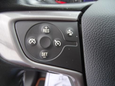 Used 2020 GMC Acadia AT4 w/ GMC Pro Grade Package image 22