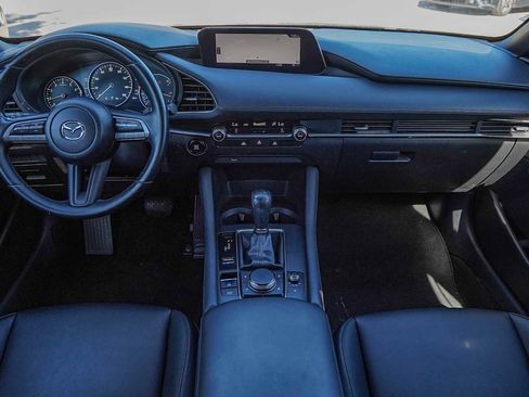 Used 2021 MAZDA MAZDA3 s image 25