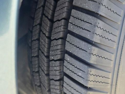 Used 2011 Ford Escape Limited AWD/4WD image 6