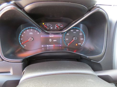 Used 2019 Chevrolet Colorado LT image 20