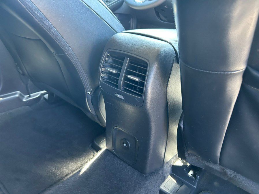 Used 2023 Ford Escape SE FWD image 43