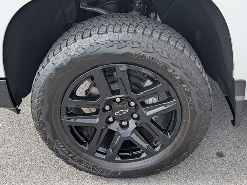 Used 2026 Chevrolet Silverado 1500 LT Trail Boss w/ Convenience Package II AWD/4WD image 30
