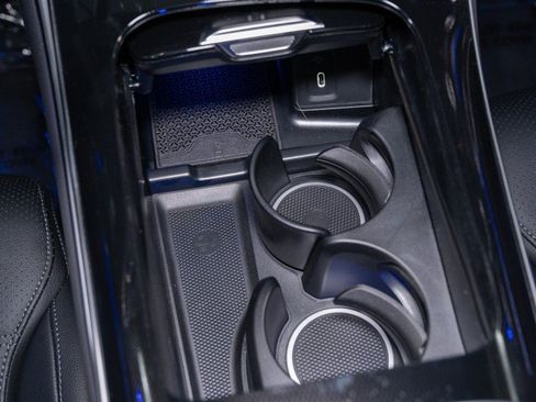 New 2026 Mercedes-Benz GLC 300 4MATIC image 21