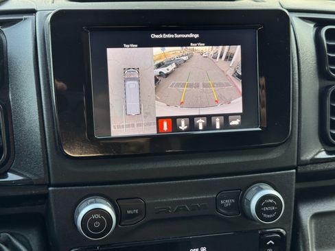 Used 2023 RAM ProMaster 3500 w/ Driver Convenience Group image 20