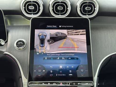 Used 2025 Mercedes-Benz GLC 350e 4MATIC image 20