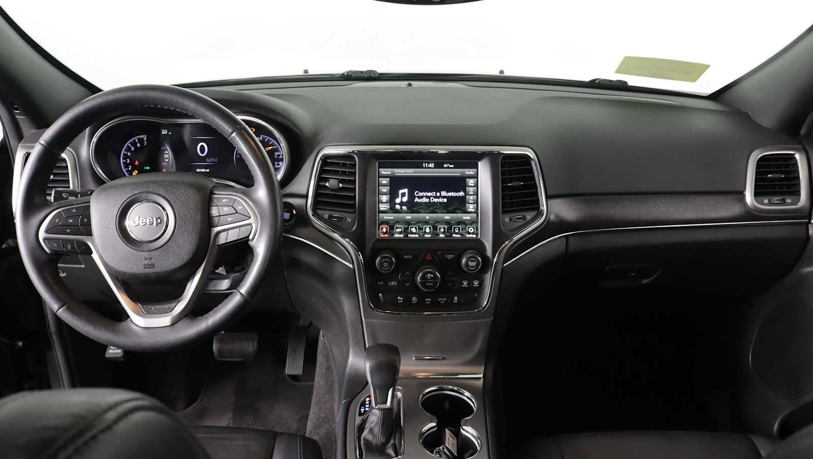 Used 2018 Jeep Grand Cherokee Limited AWD/4WD image 15