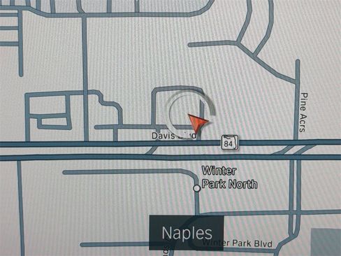 Certified 2023 BMW X7 xDrive40i w/ Parking Assistance Package image 23