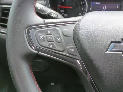 Used 2023 Chevrolet Equinox RS FWD image 23