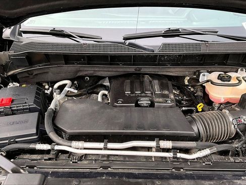 Used 2024 Chevrolet Silverado 1500 LT image 10