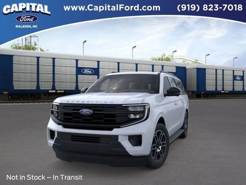 New 2026 Ford Expedition Max Active RWD image 2