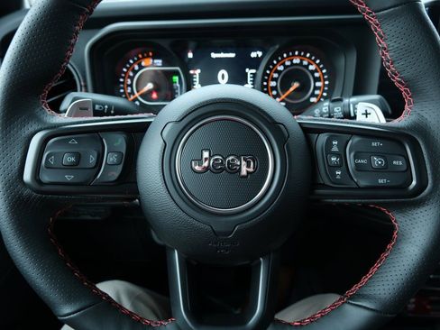 New 2026 Jeep Wrangler Unlimited Rubicon 392 w/ Quick Order Package 27X Moab AWD/4WD image 18