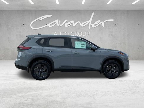 New 2026 Nissan Rogue SV w/ Cold Weather Package FWD image 18