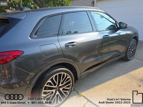 Used 2025 Audi SQ5 Premium Plus w/ Premium Plus Package AWD/4WD image 1