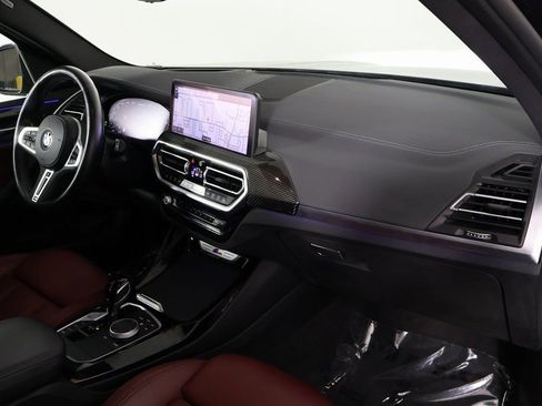 Used 2023 BMW X3 M40i w/ Premium Package image 9